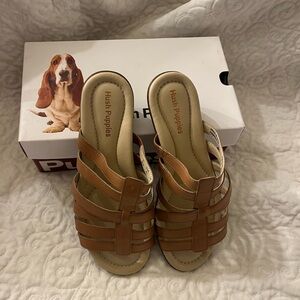 Hush Puppies Women's Brown Strappy Sandals